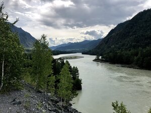 Ущелье Че-Чкыш: природная красота и захватывающие виды — фото 1